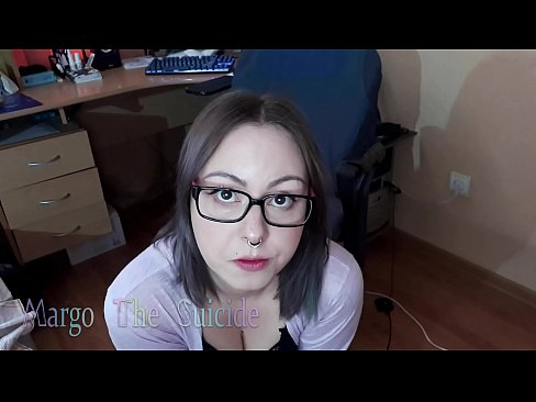 ❤️ Seksi dekle z očali globoko sesa dildo pred kamero ❌ Porno pri nas ️❤