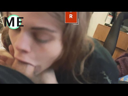 ❤️ Grlo kurac, raztrgane hlačne nogavice in raztrgane pete lepo spoznati ❌ Porno pri nas ️❤